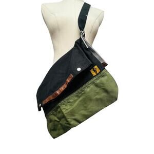 Staple for Canvas Tote Bag  Black/Olive